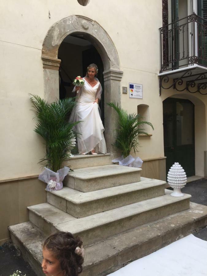 Palazzo Pagliaro Hotel Санто Стефано ди Камастра Екстериор снимка